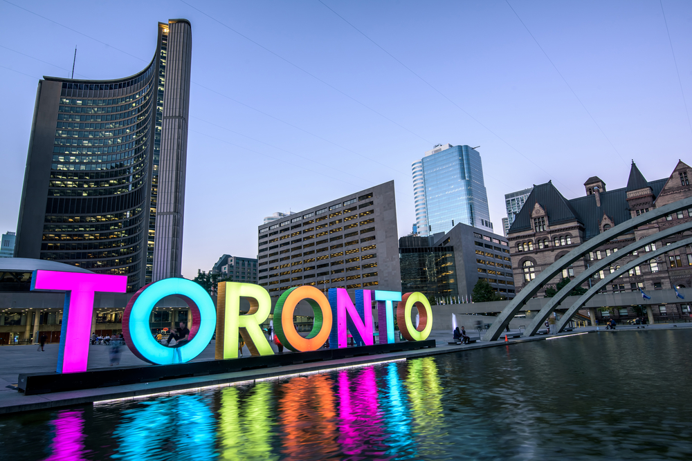 Moving To Toronto – How Does It Work? 